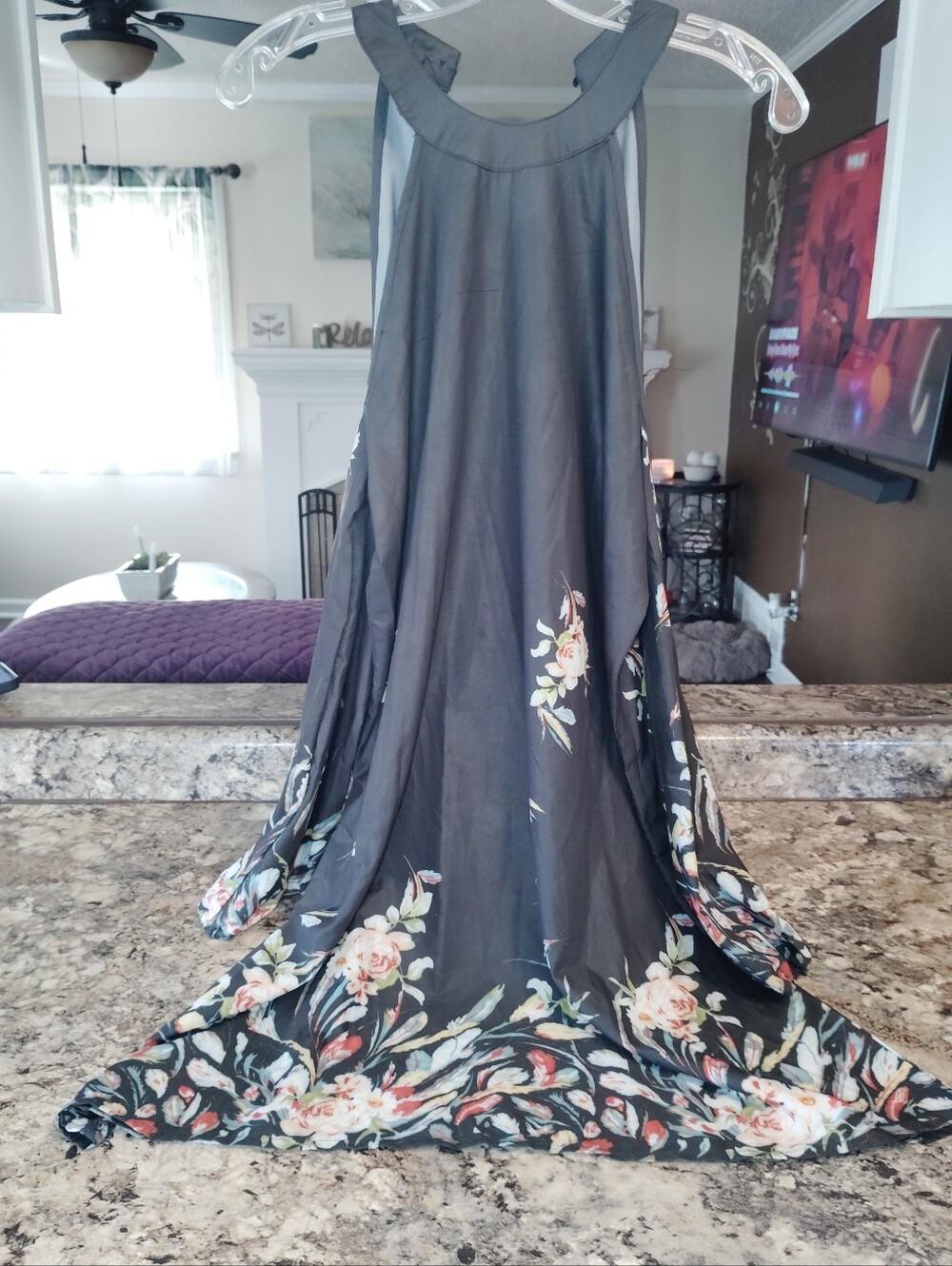 Nwt 8 Women's Black Floral Maxi Skirt - Elegant Flowing Design